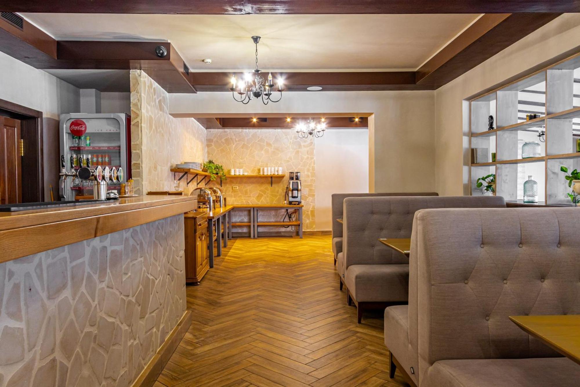 Hotel La Кrechunu Bukovel Esterno foto
