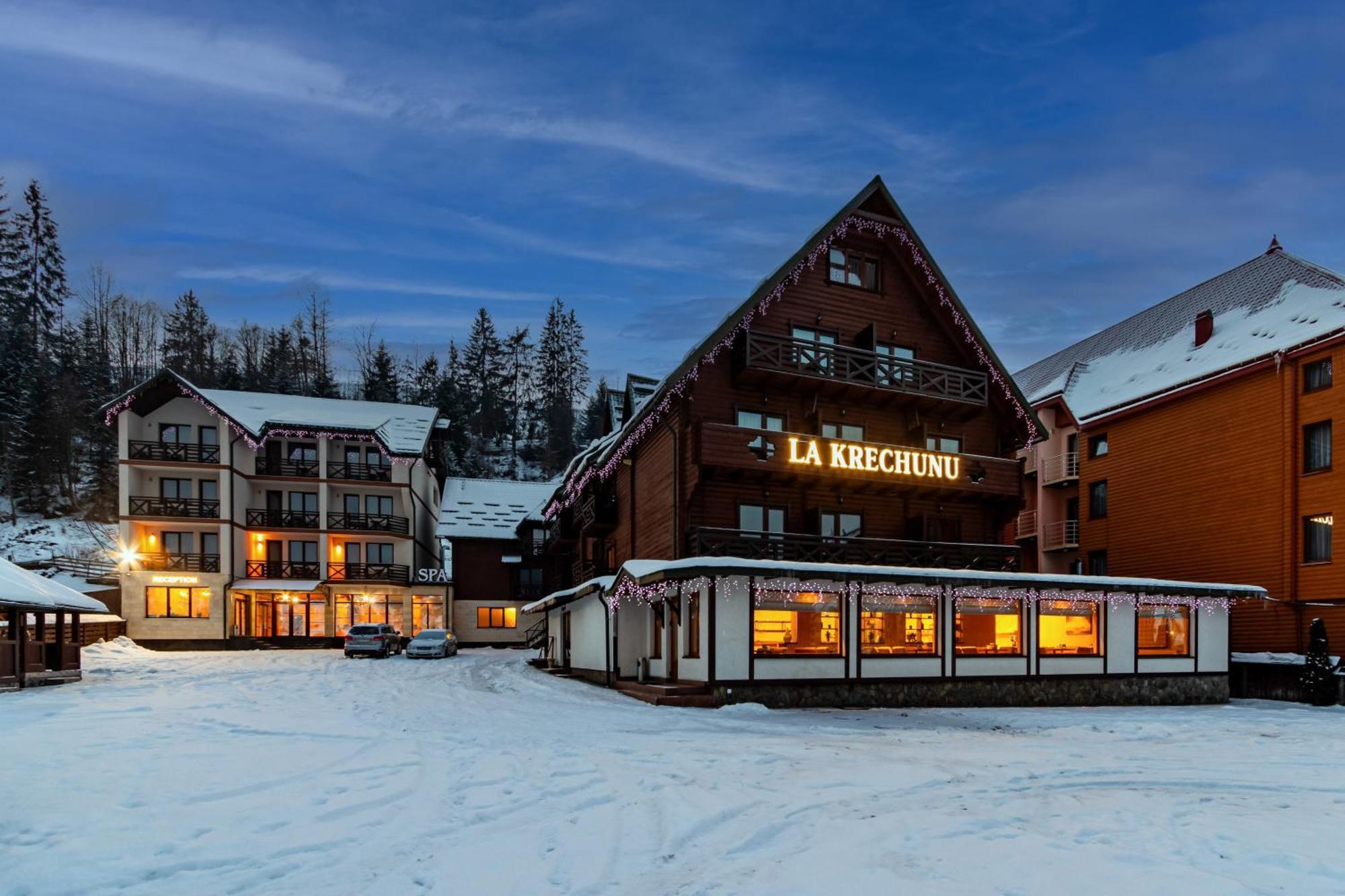 Hotel La Кrechunu Bukovel Esterno foto